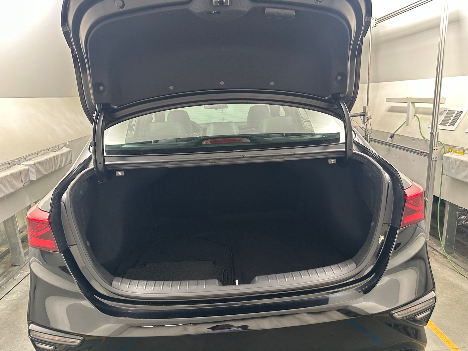 Thumbnail: 2021 Kia Forte - 6