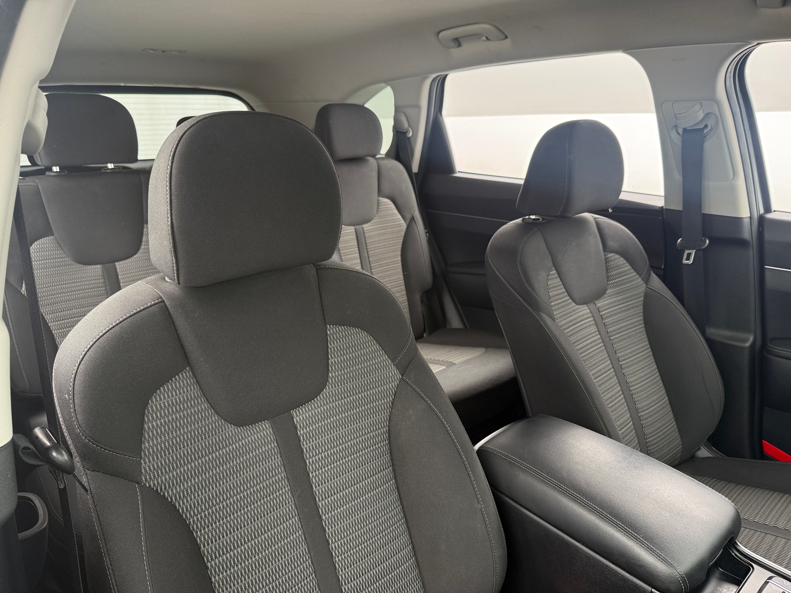 Thumbnail: 2023 Kia Sorento - 2