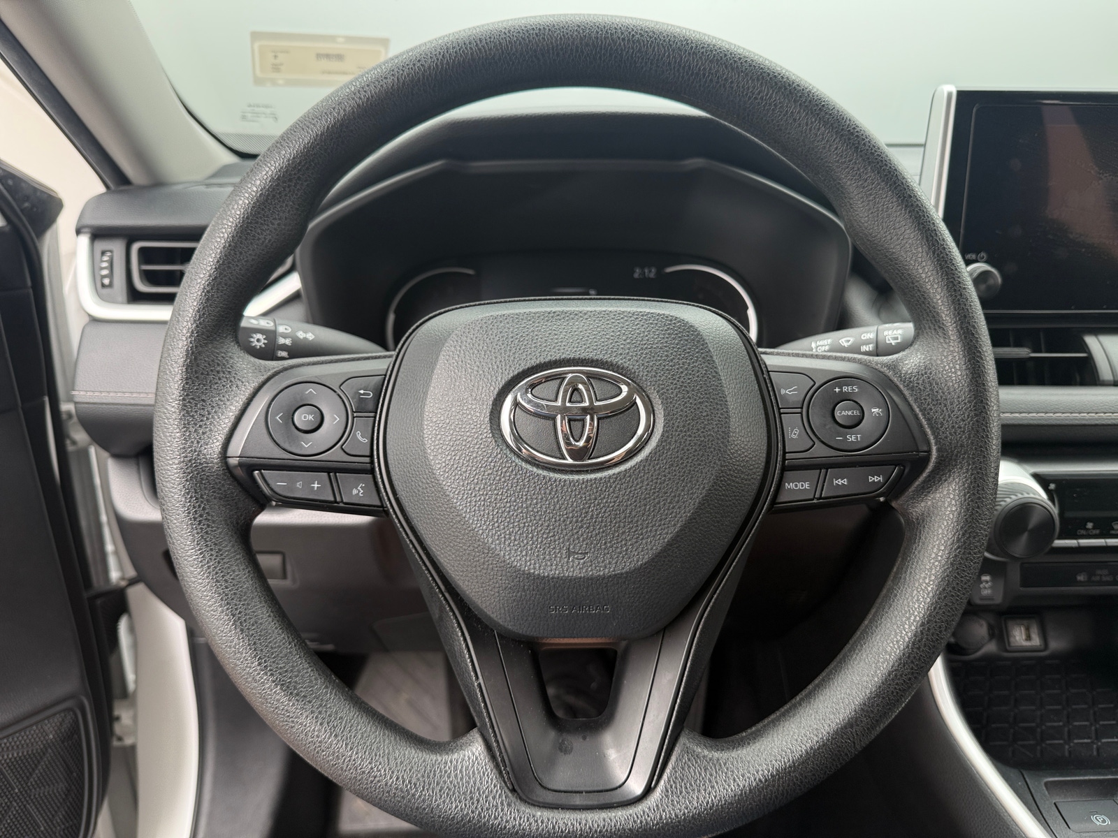 Thumbnail: 2025 Toyota RAV4 - 5