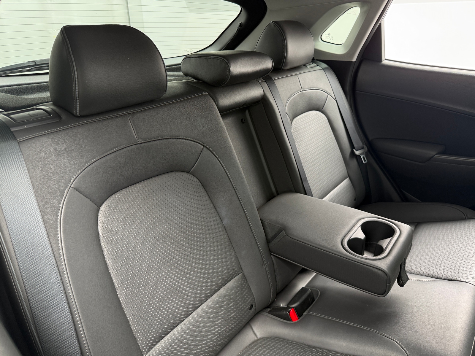 Thumbnail: 2020 Hyundai Kona - 4