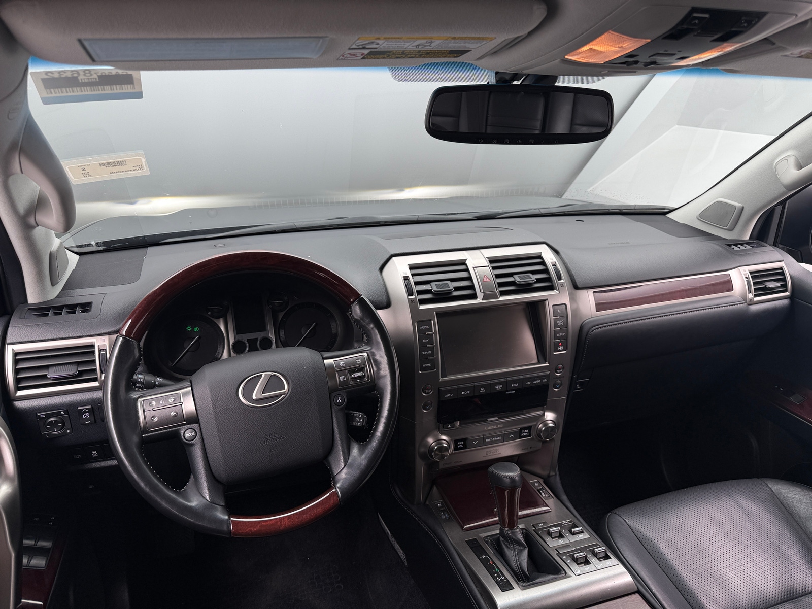 Thumbnail: 2018 Lexus GX - 2