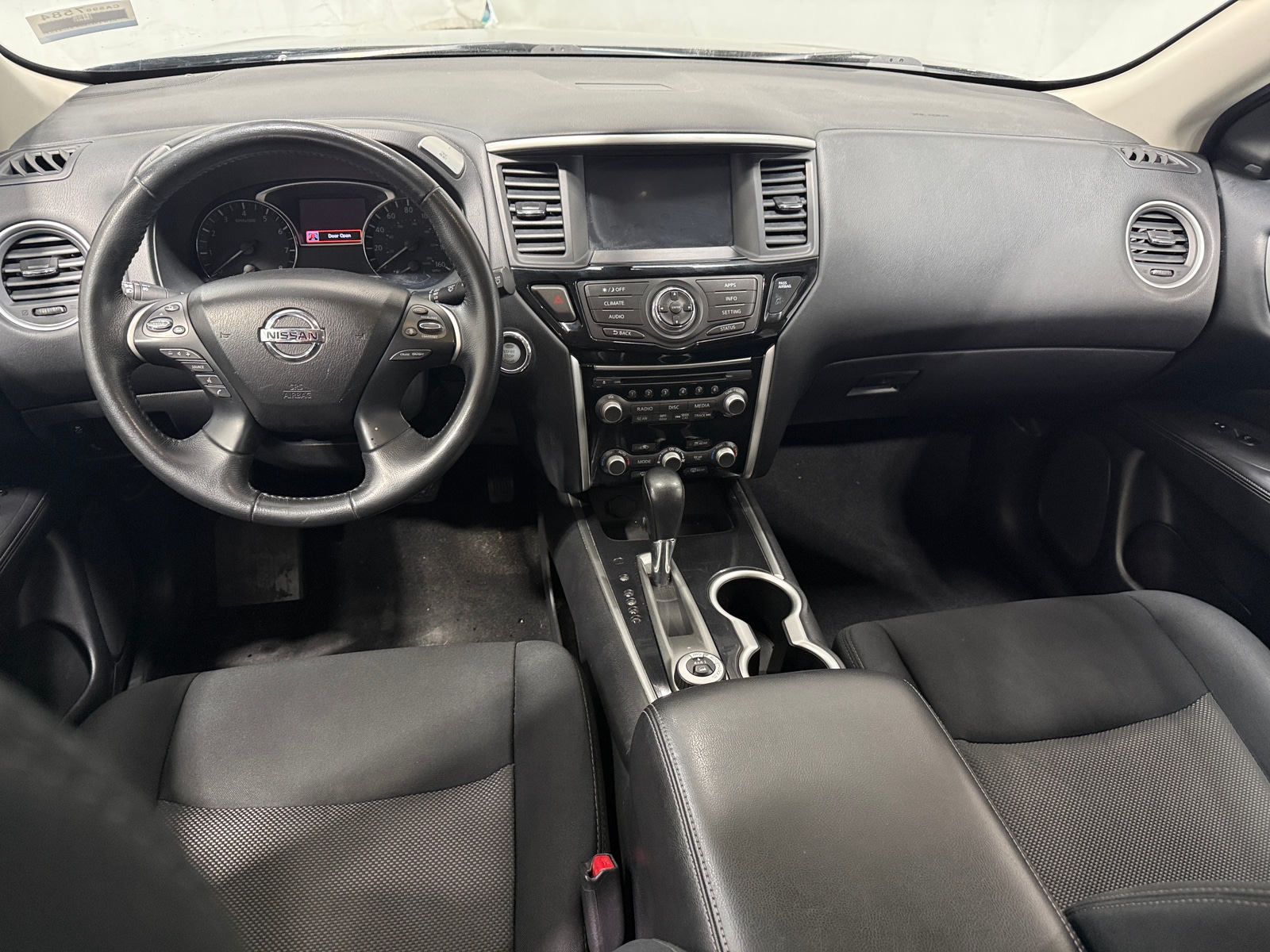 Thumbnail: 2019 Nissan Pathfinder - 3