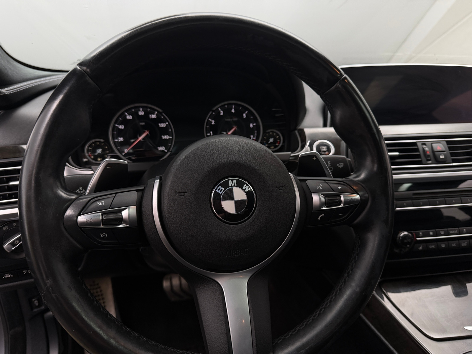 Thumbnail: 2017 BMW 6 Series - 4