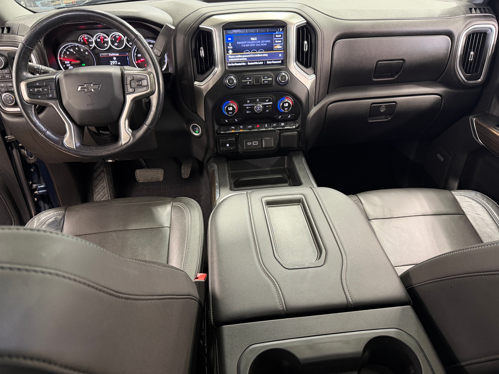 Thumbnail: 2020 Chevrolet Silverado 1500 - 3