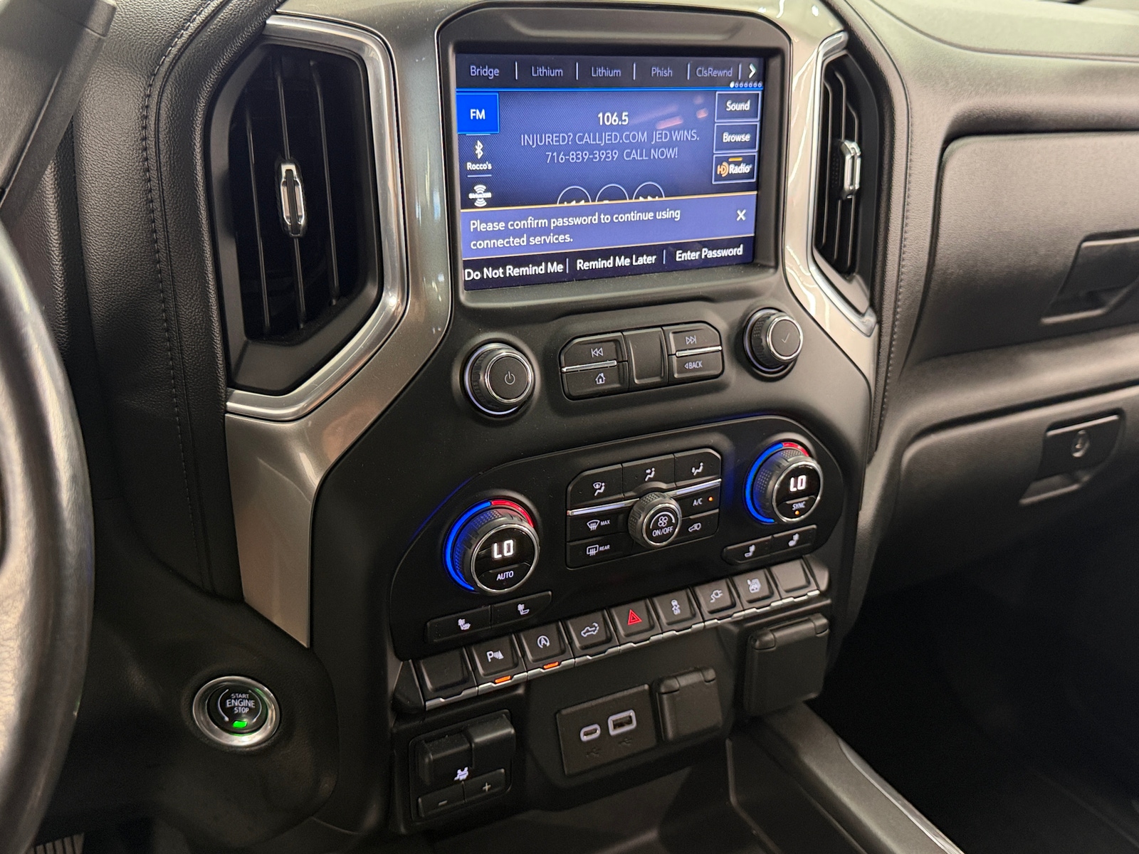 Thumbnail: 2020 Chevrolet Silverado 1500 - 4