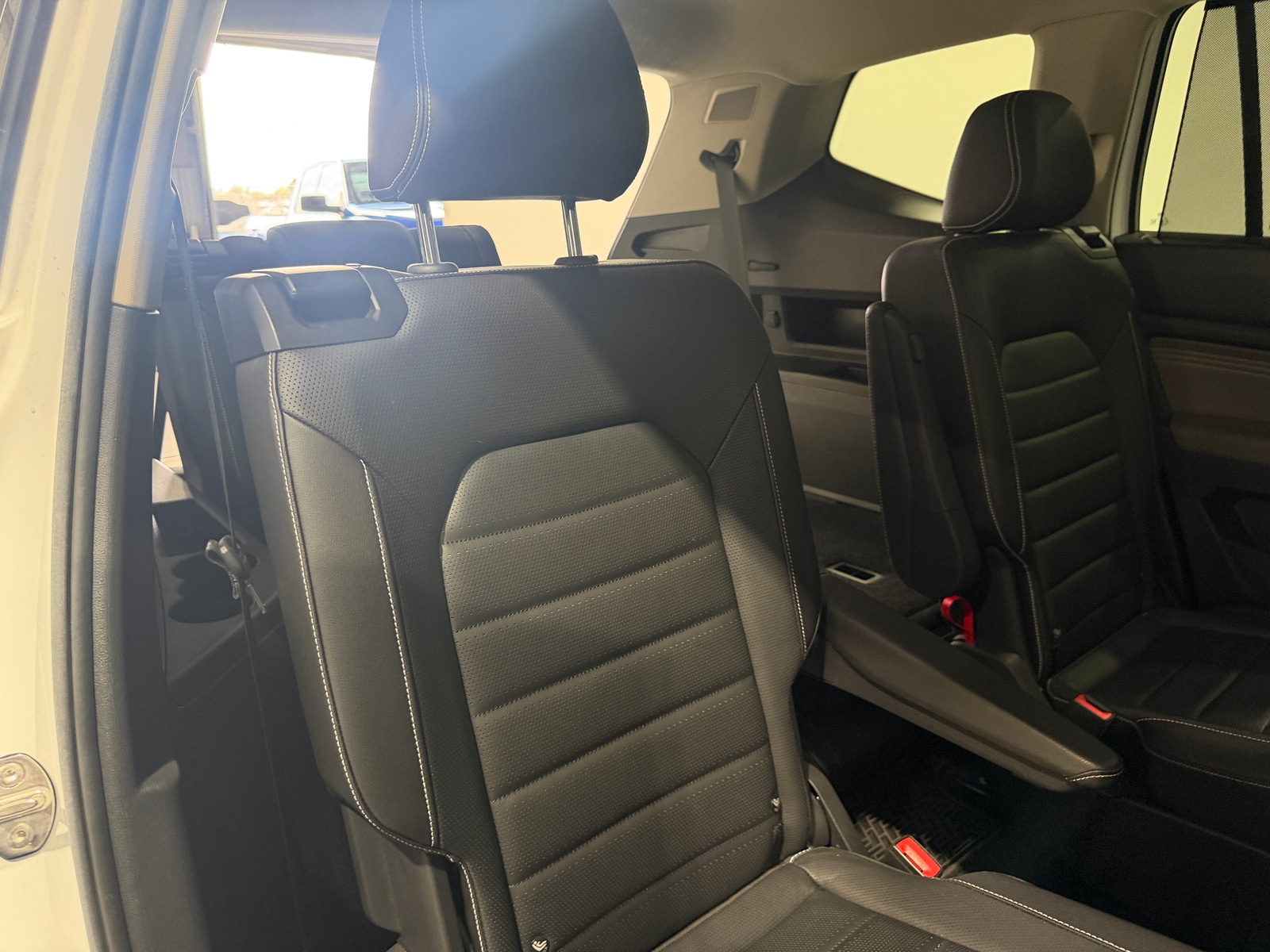 Thumbnail: 2023 Volkswagen Atlas - 5