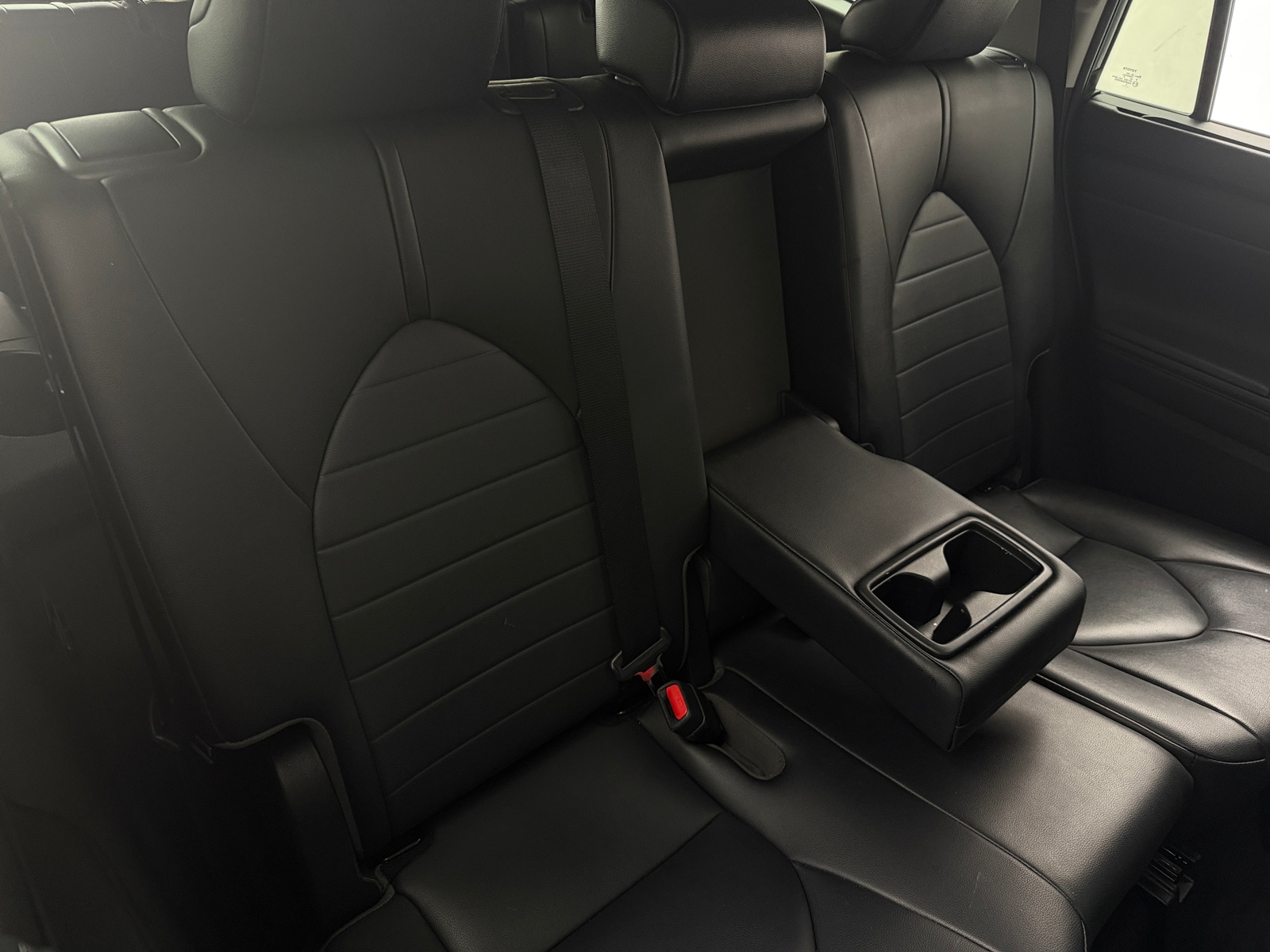 Thumbnail: 2020 Toyota Highlander - 6