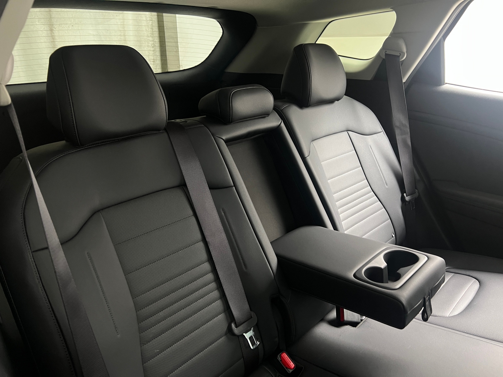 Thumbnail: 2025 Kia Sportage - 4