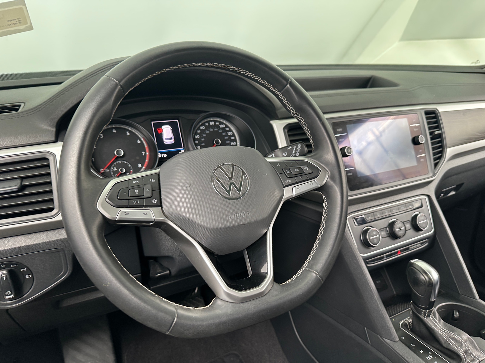 Thumbnail: 2021 Volkswagen Atlas - 4
