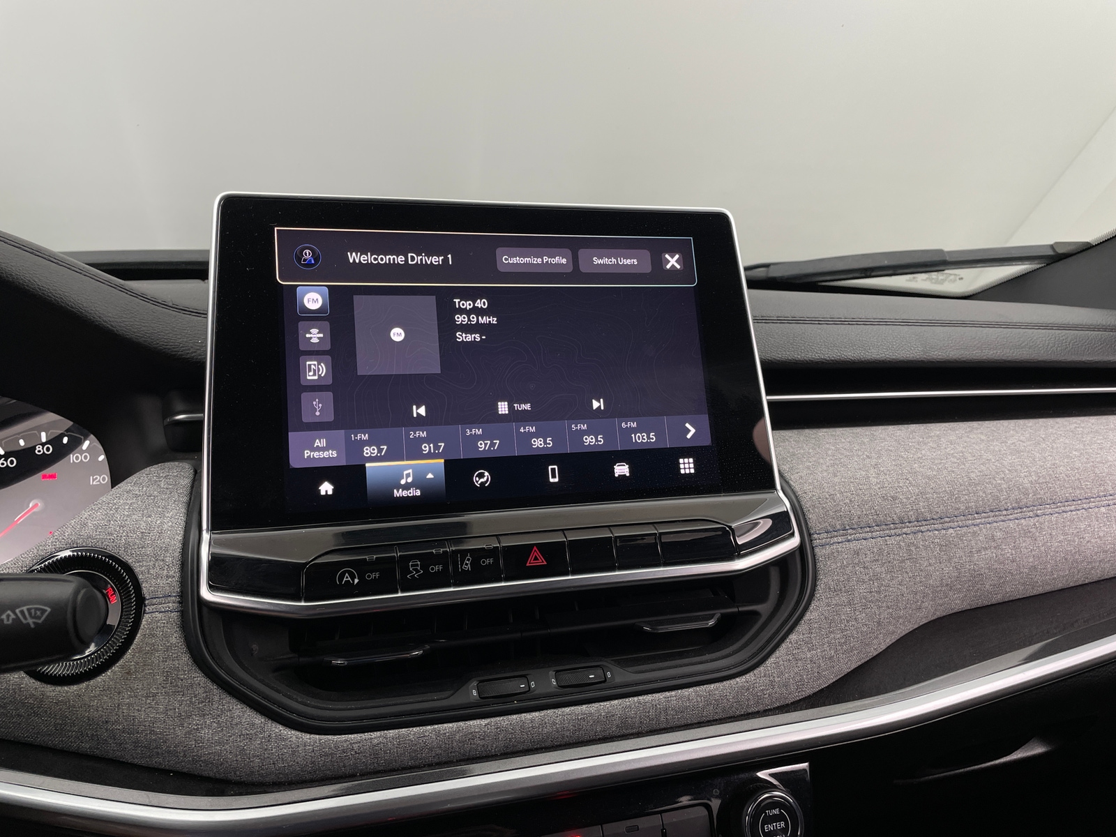 Thumbnail: 2024 Jeep Compass - 4
