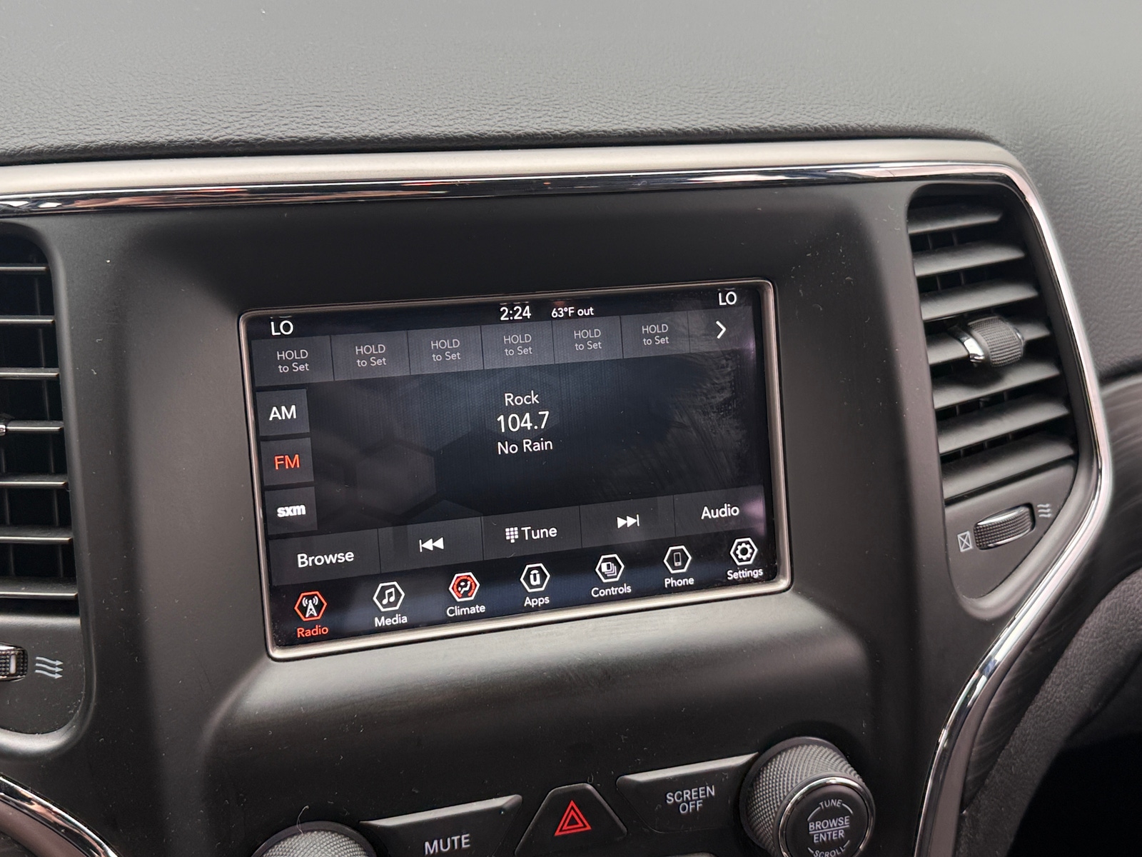 Thumbnail: 2021 Jeep Grand Cherokee - 4