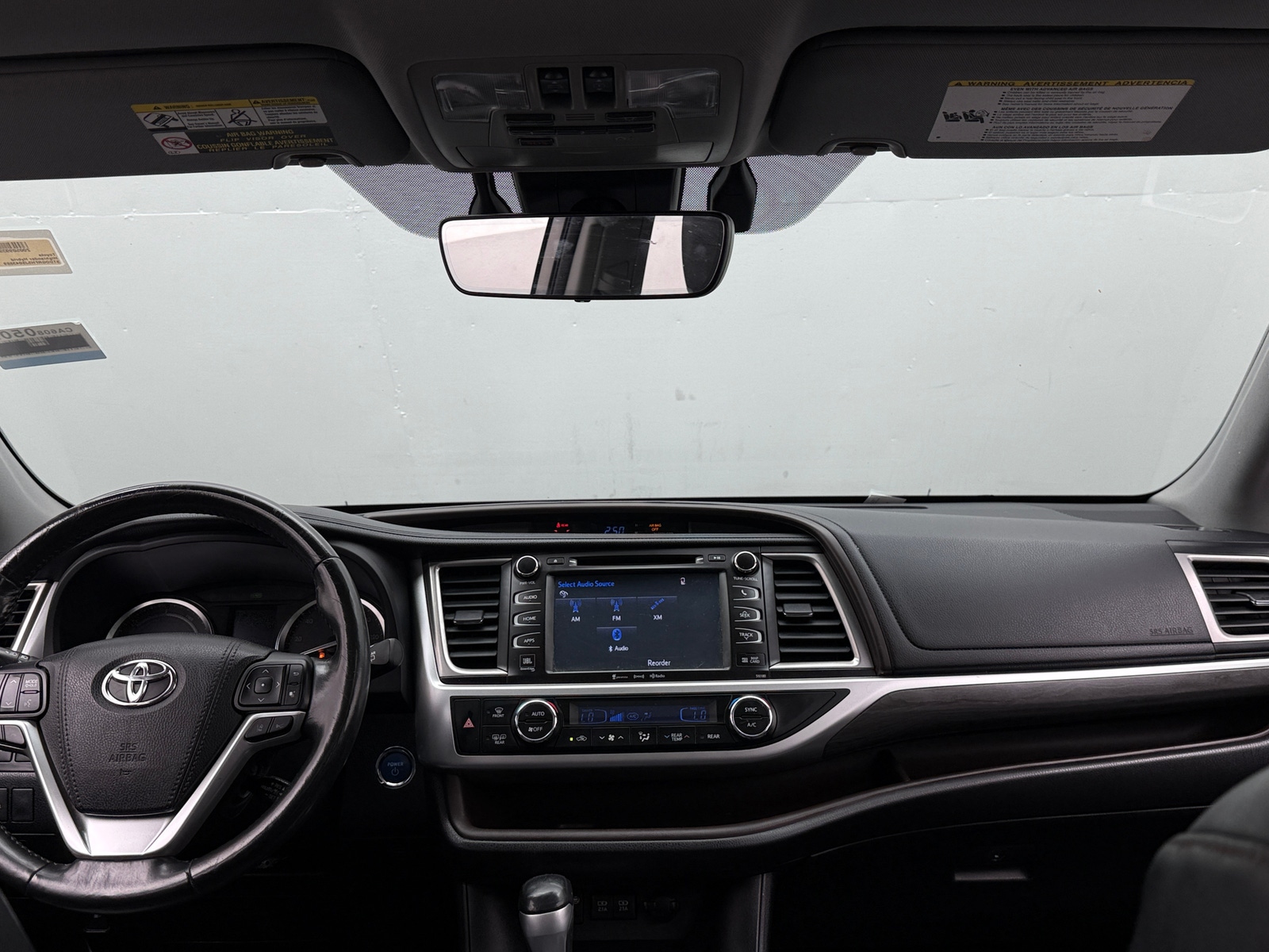 Thumbnail: 2018 Toyota Highlander - 2