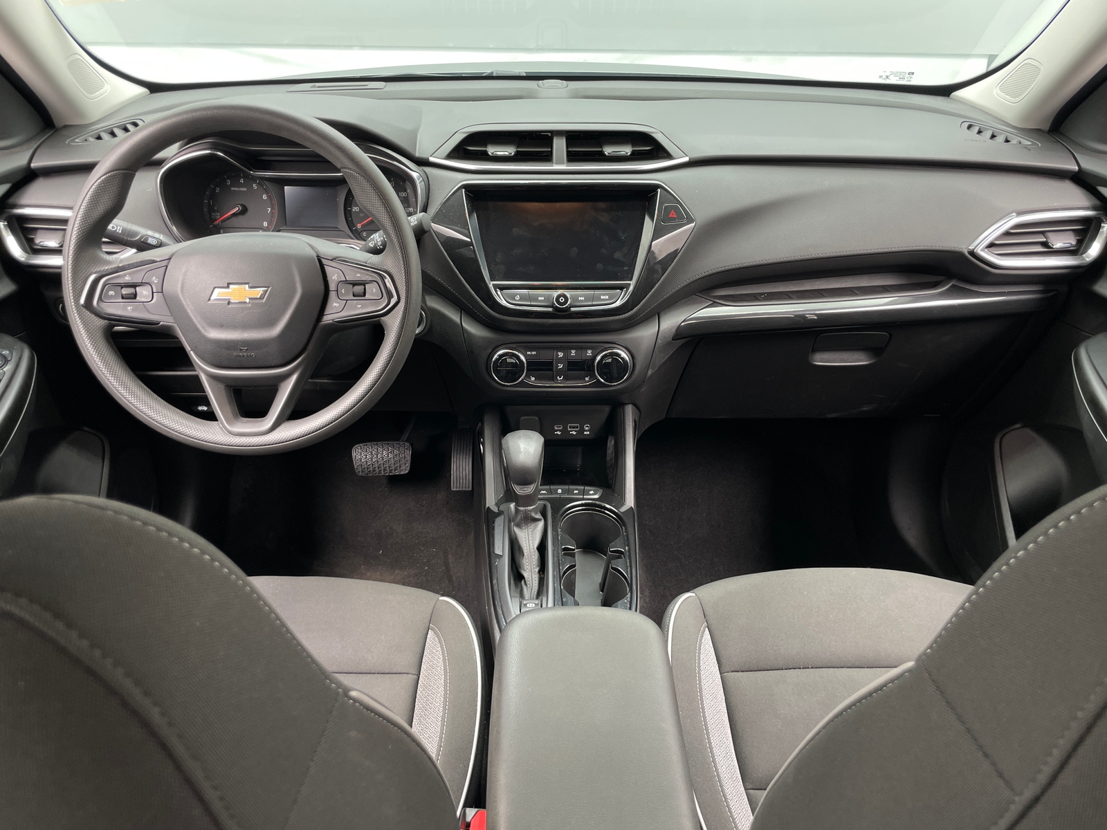 Thumbnail: 2023 Chevrolet TrailBlazer - 3