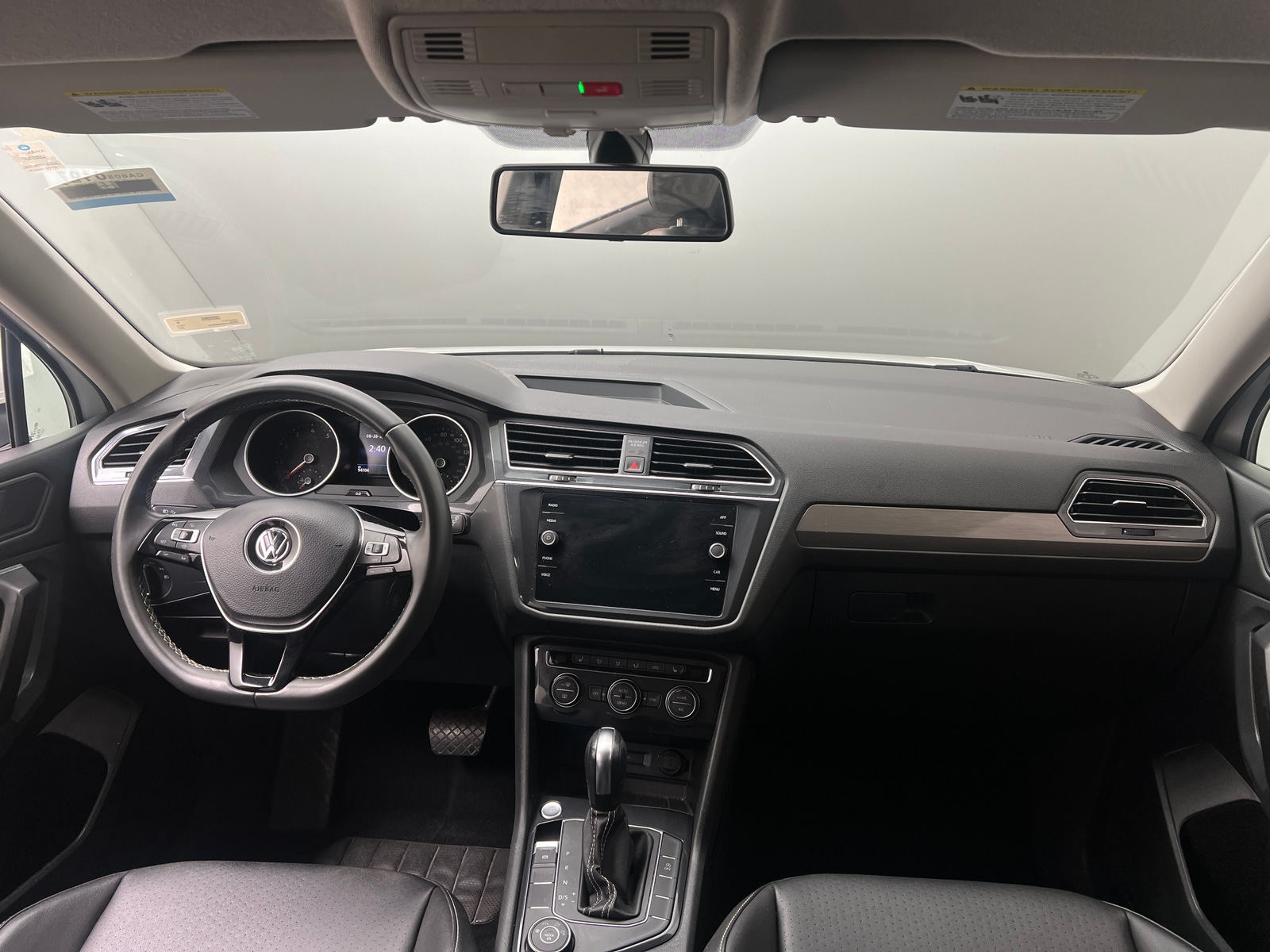 Thumbnail: 2021 Volkswagen Tiguan - 3