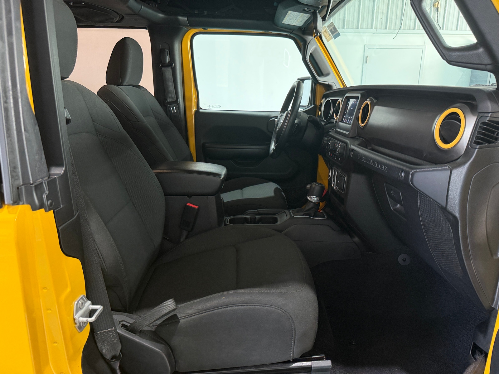 Thumbnail: 2019 Jeep Wrangler - 2