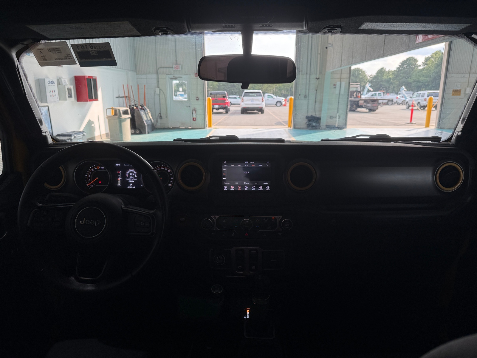 Thumbnail: 2019 Jeep Wrangler - 3