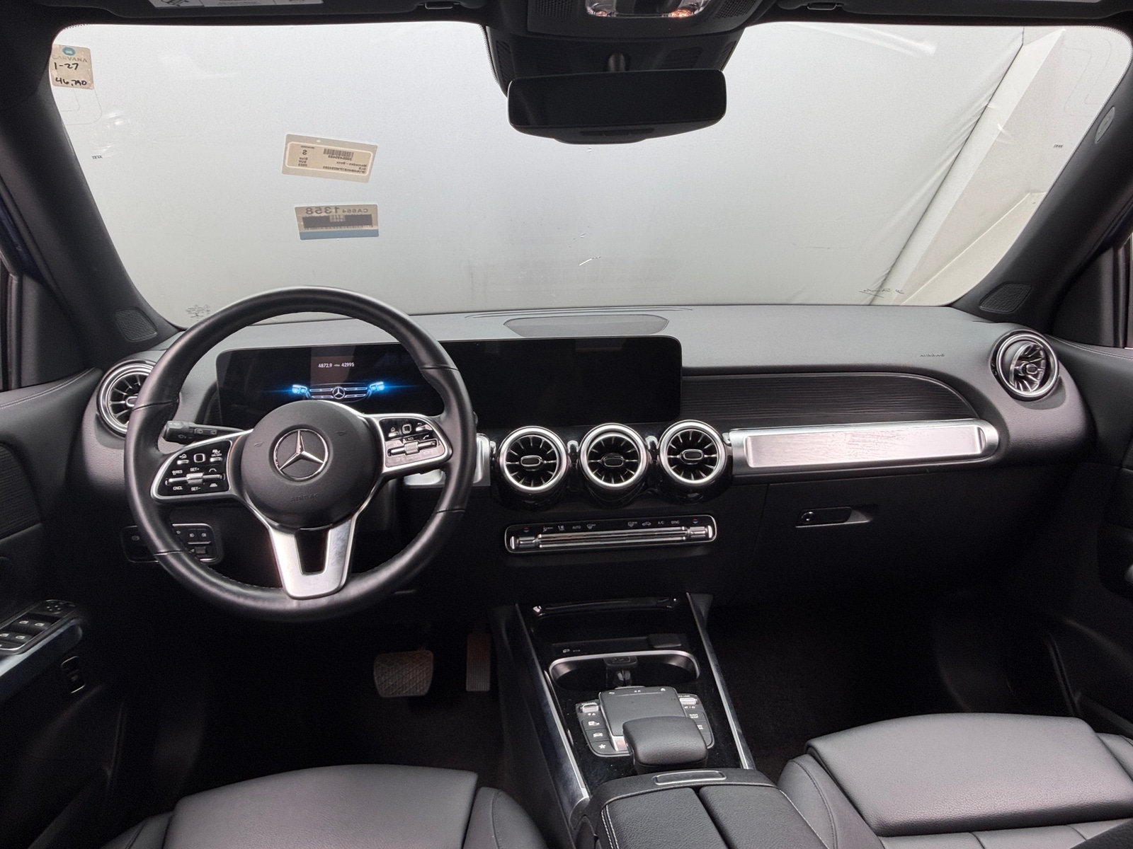 Thumbnail: 2023 Mercedes-Benz GLB - 2