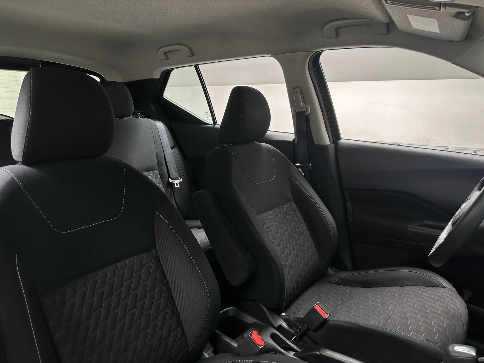 Thumbnail: 2022 Nissan Kicks - 2