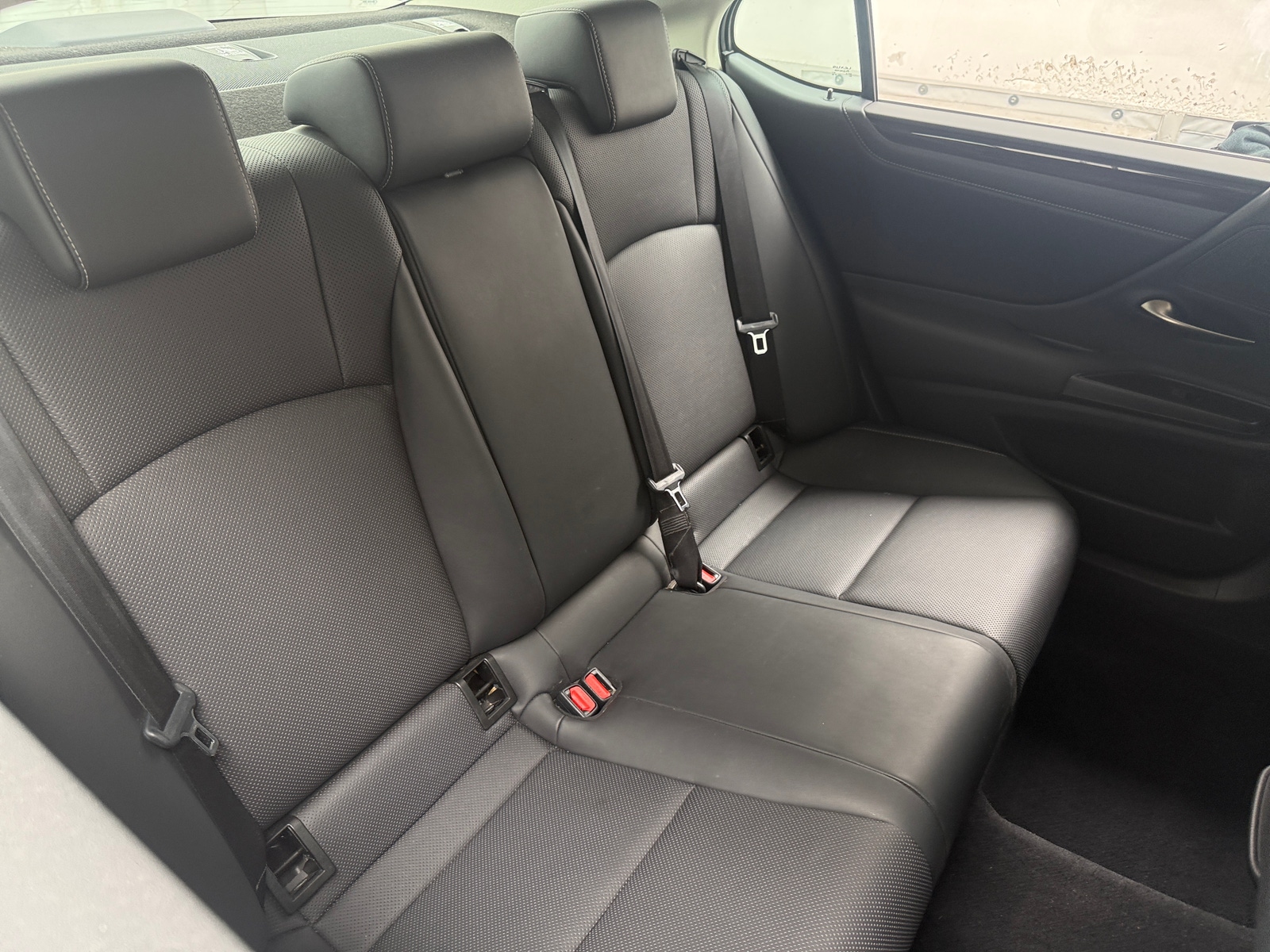 Thumbnail: 2019 Lexus ES - 5