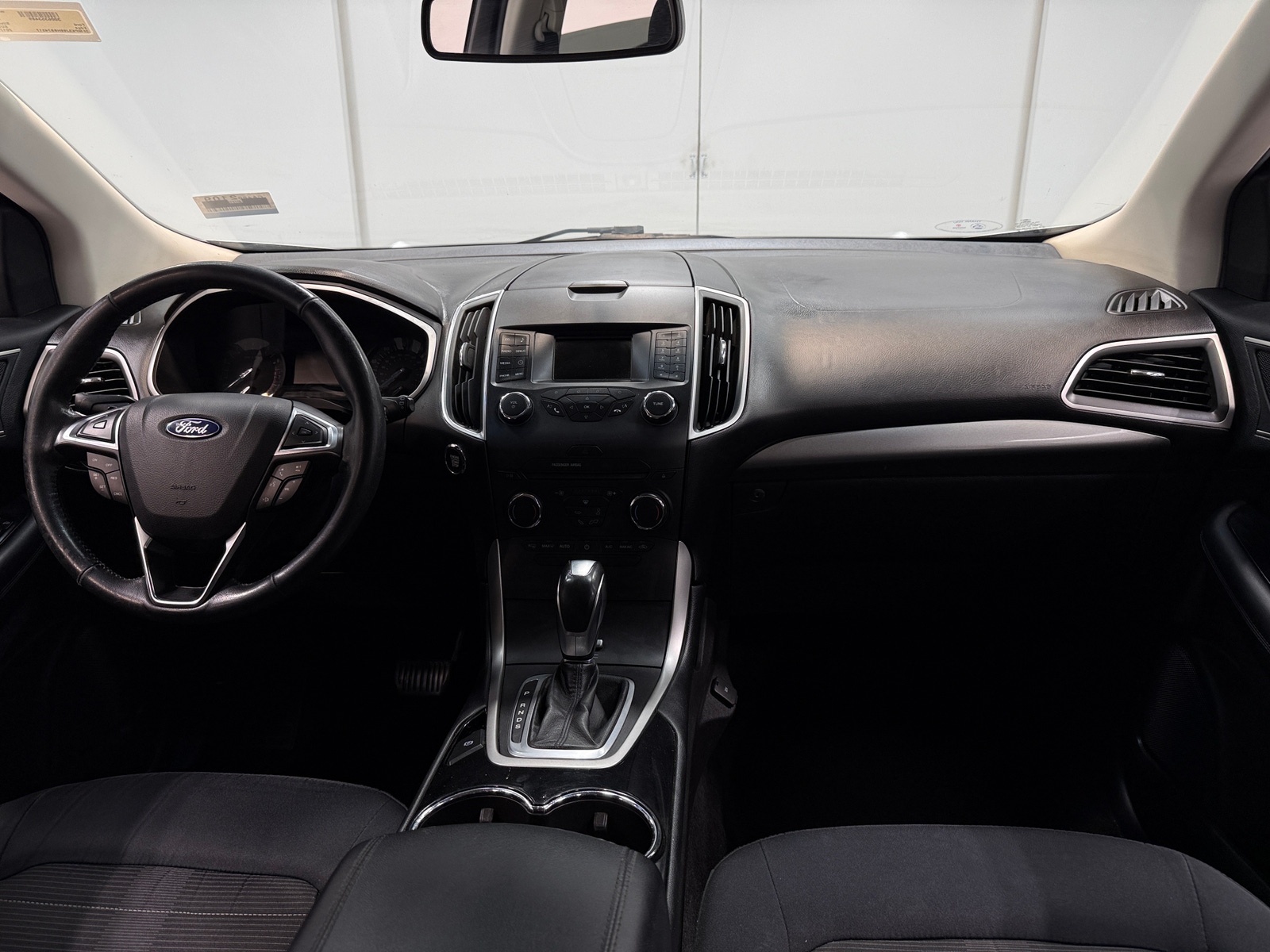 Thumbnail: 2017 Ford Edge - 3