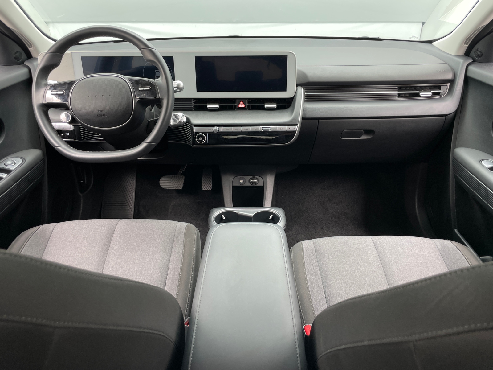Thumbnail: 2024 Hyundai Ioniq 5 - 3
