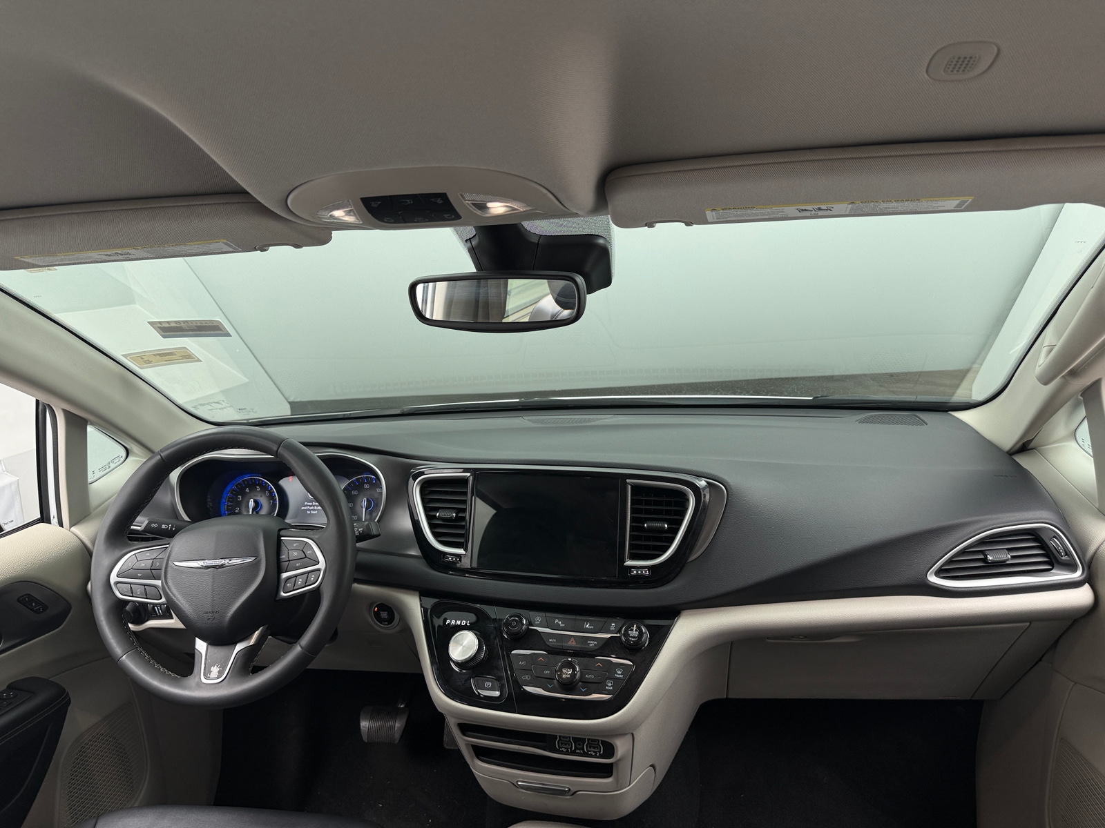 Thumbnail: 2024 Chrysler Pacifica - 2