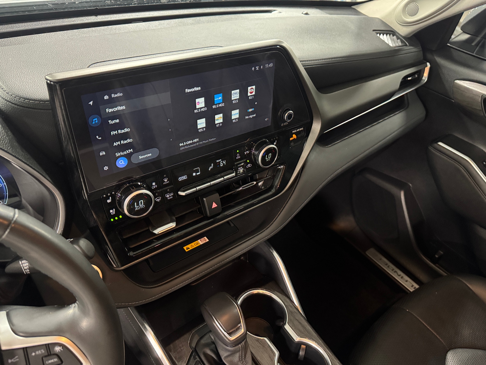Thumbnail: 2024 Toyota Highlander - 3