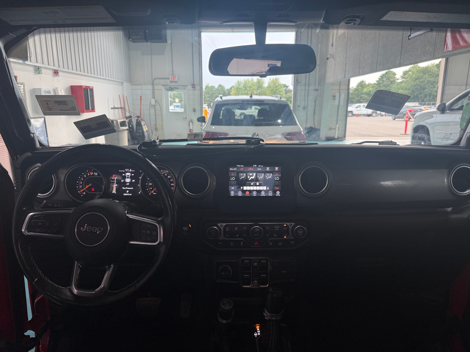 Thumbnail: 2021 Jeep Gladiator - 3