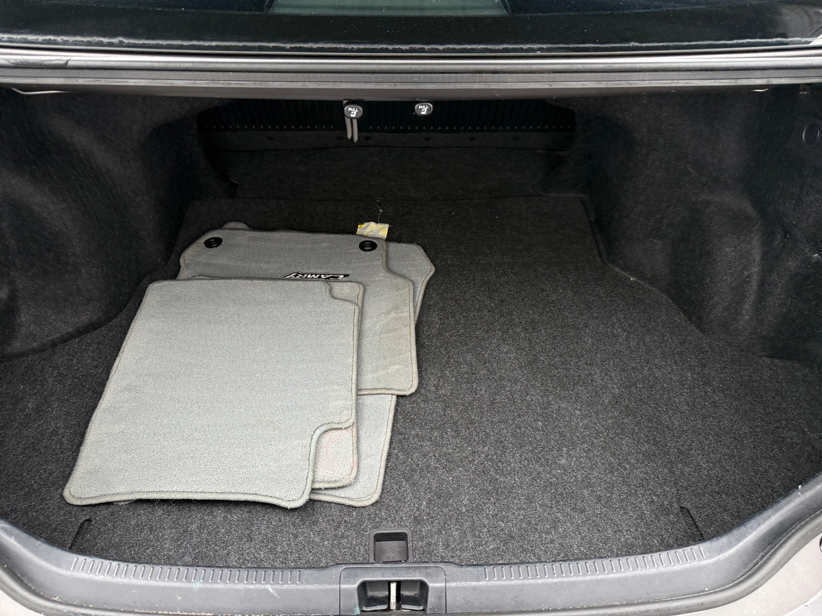 Thumbnail: 2015 Toyota Camry - 7