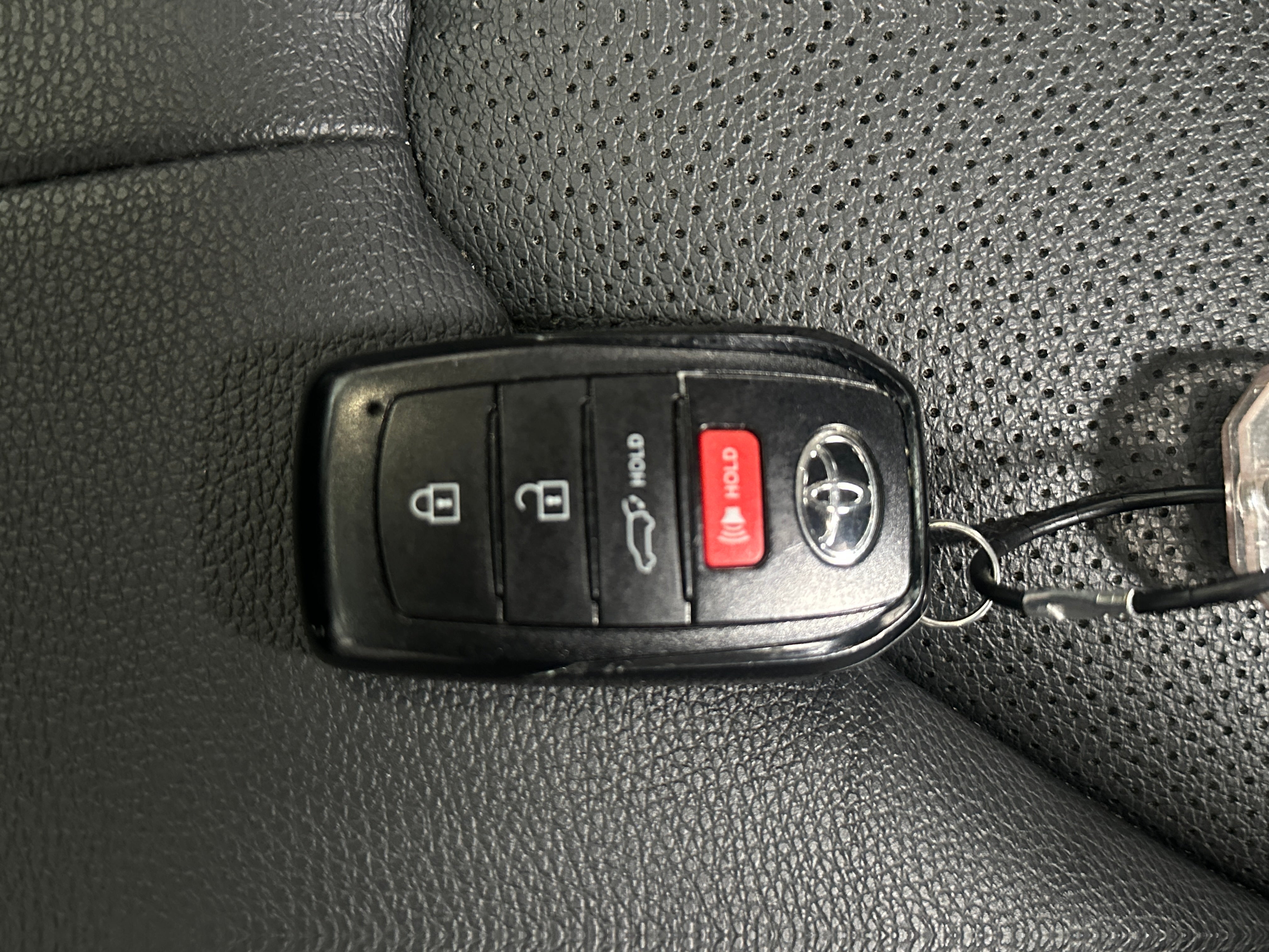2025 Toyota Grand Highlander XLE - Photo 10