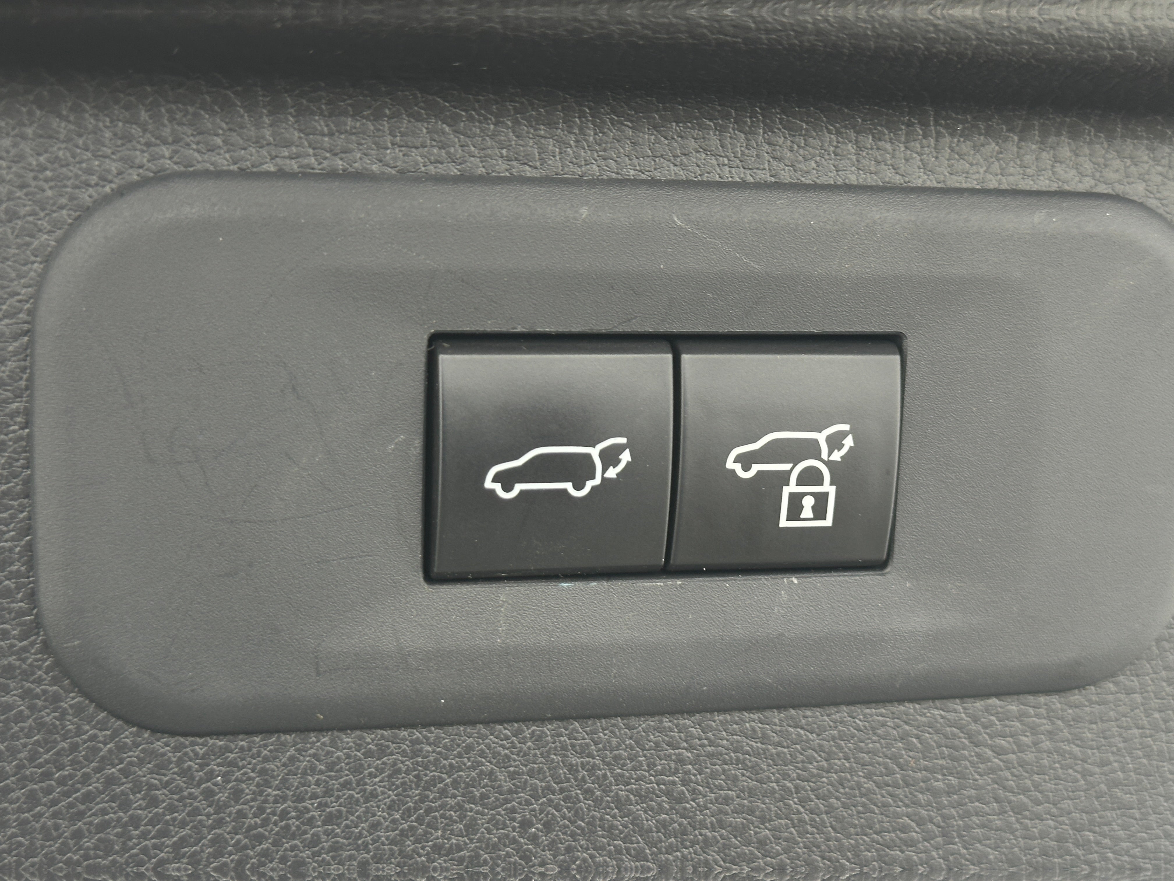 2025 Toyota Grand Highlander XLE - Photo 17