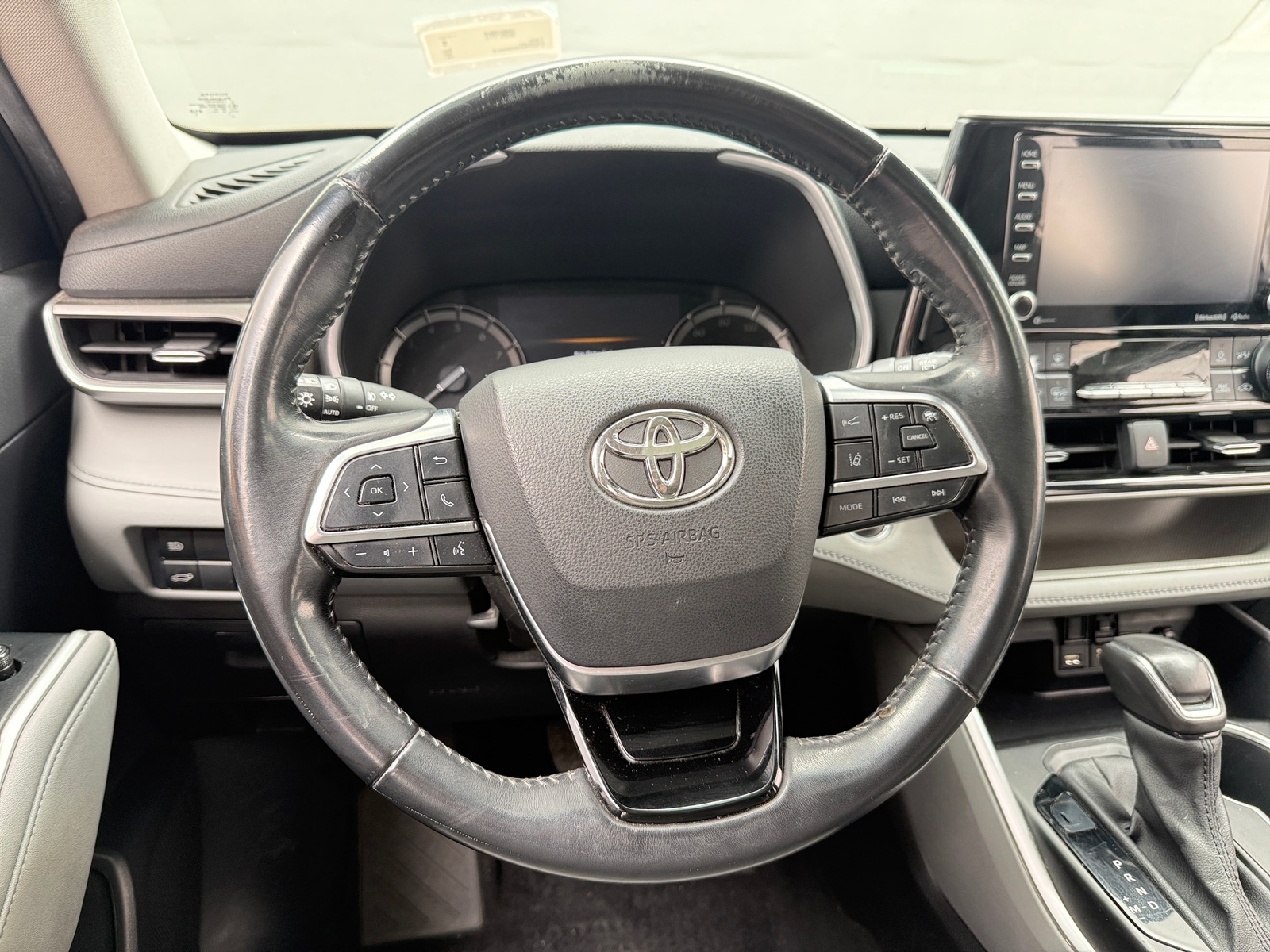 Thumbnail: 2021 Toyota Highlander - 5
