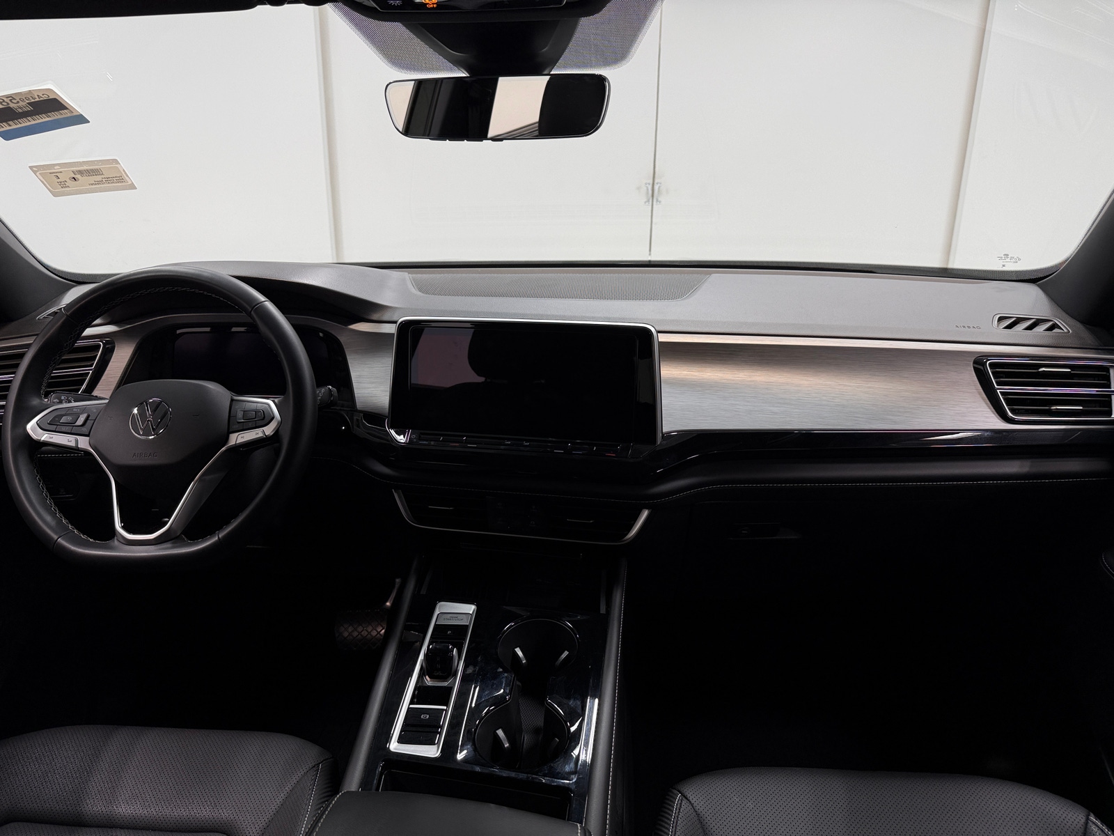 Thumbnail: 2026 Volkswagen Atlas - 3