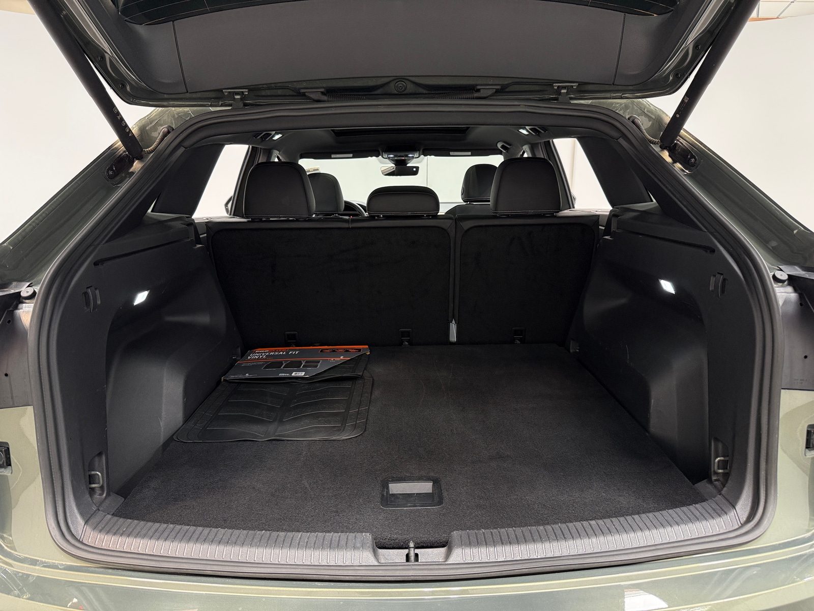 Thumbnail: 2026 Volkswagen Atlas - 7