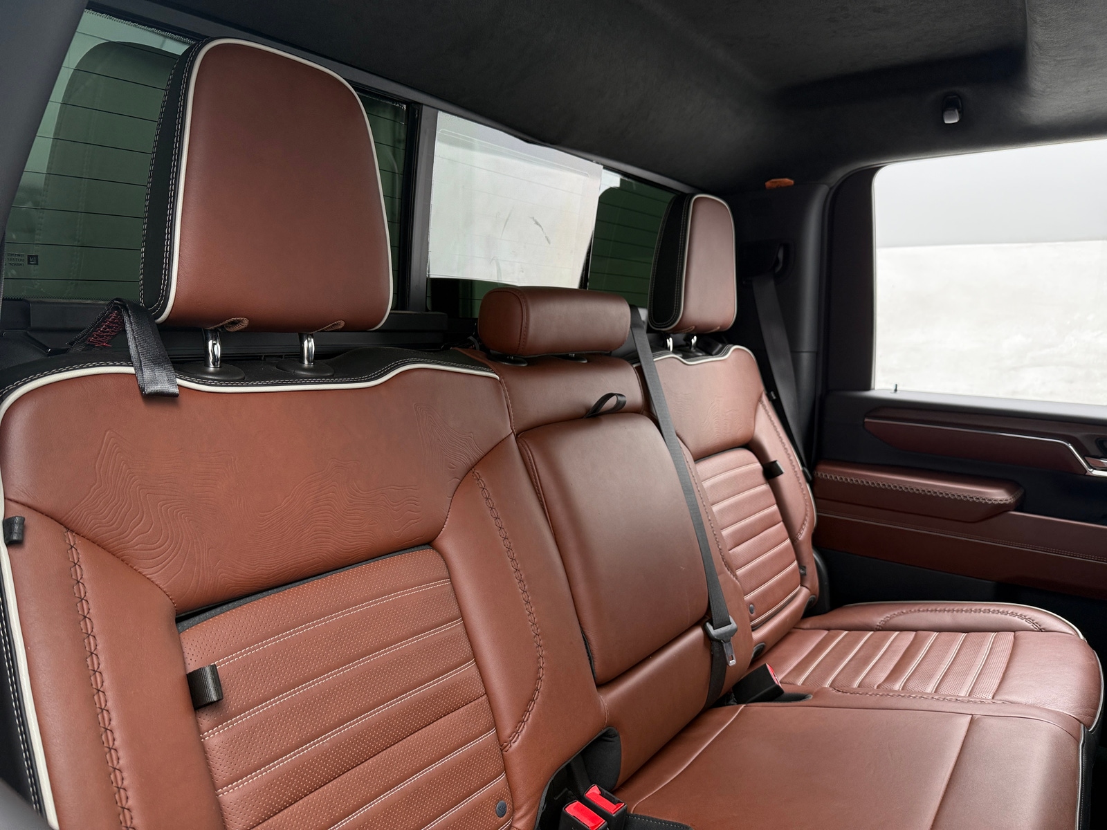 Thumbnail: 2024 GMC Sierra 2500 - 4