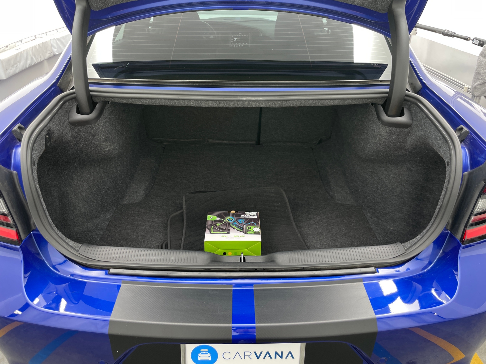 Thumbnail: 2022 Dodge Charger - 6