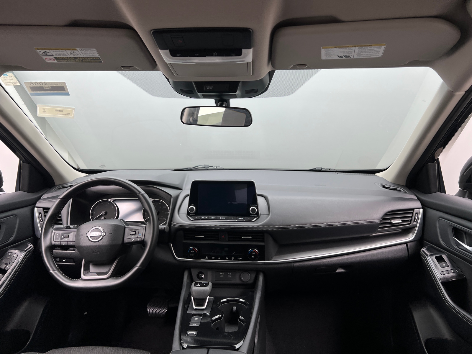 Thumbnail: 2025 Nissan Rogue - 3