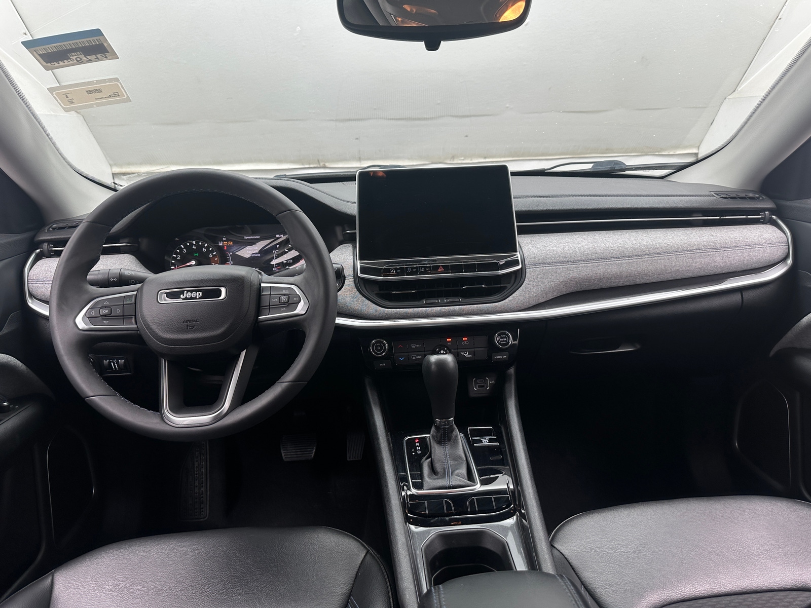 Thumbnail: 2022 Jeep Compass - 3