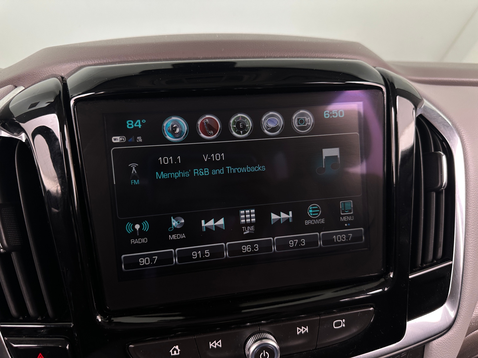 Thumbnail: 2019 Chevrolet Traverse - 3