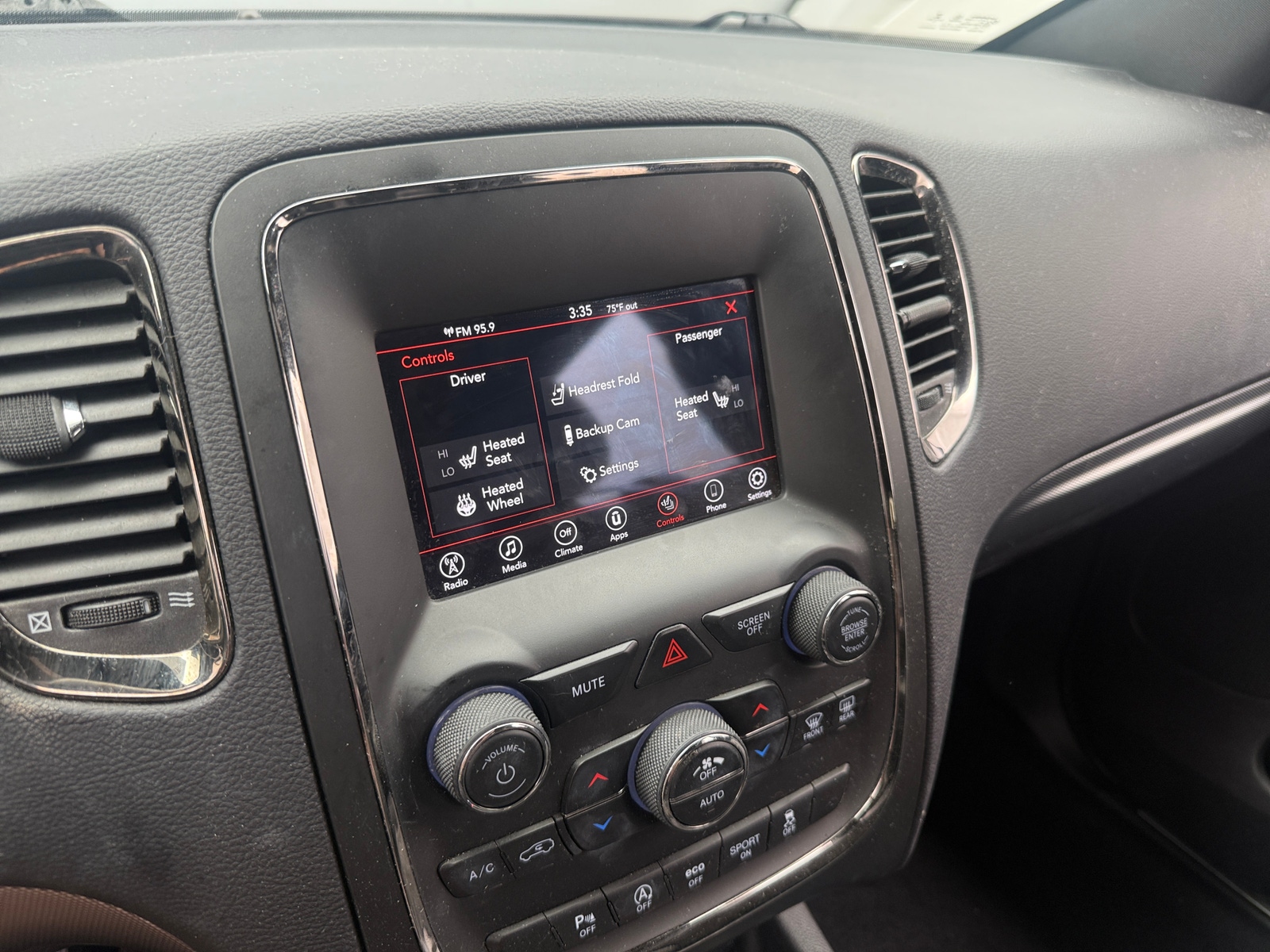 Thumbnail: 2019 Dodge Durango - 3