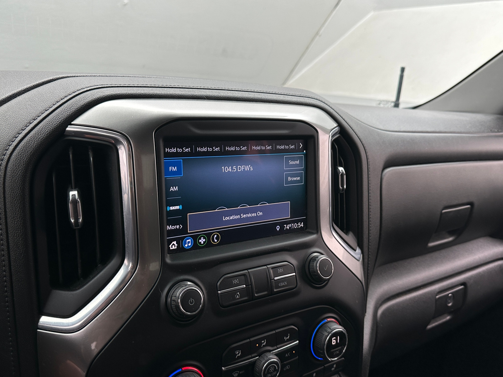 Thumbnail: 2021 Chevrolet Silverado 1500 - 4