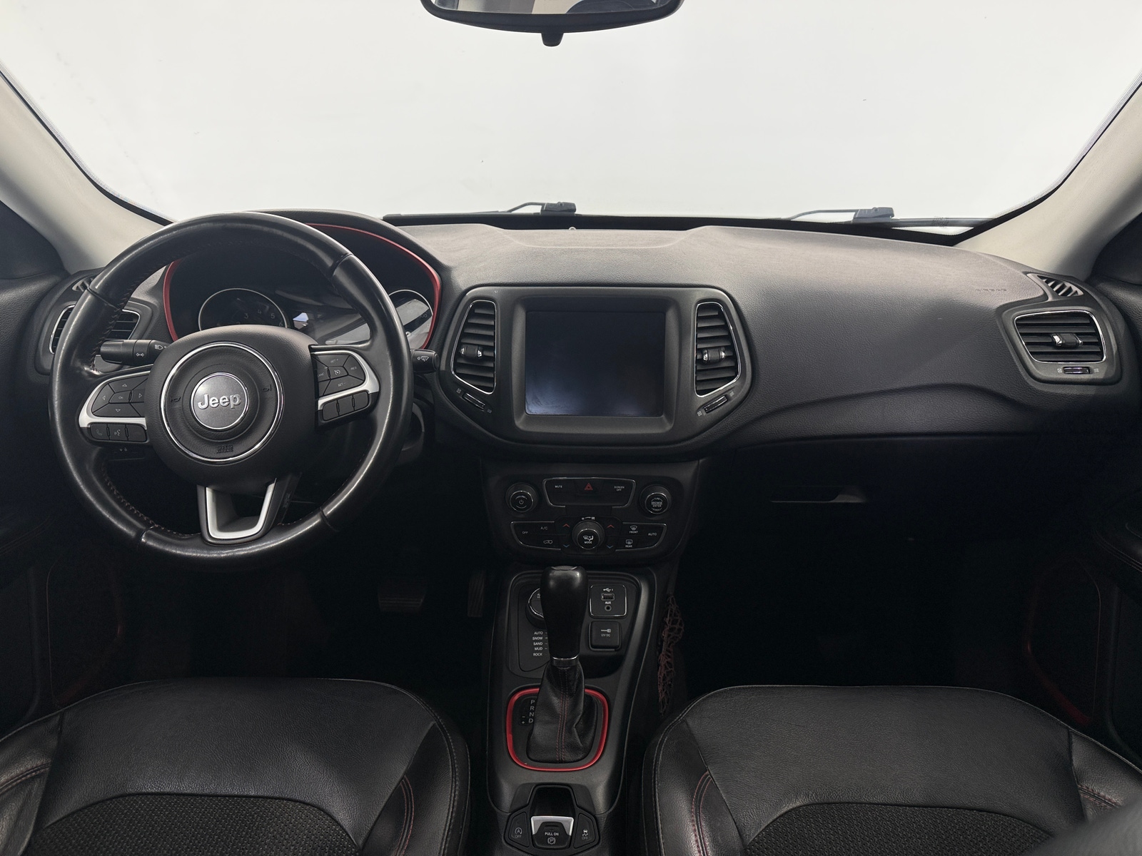 Thumbnail: 2020 Jeep Compass - 3