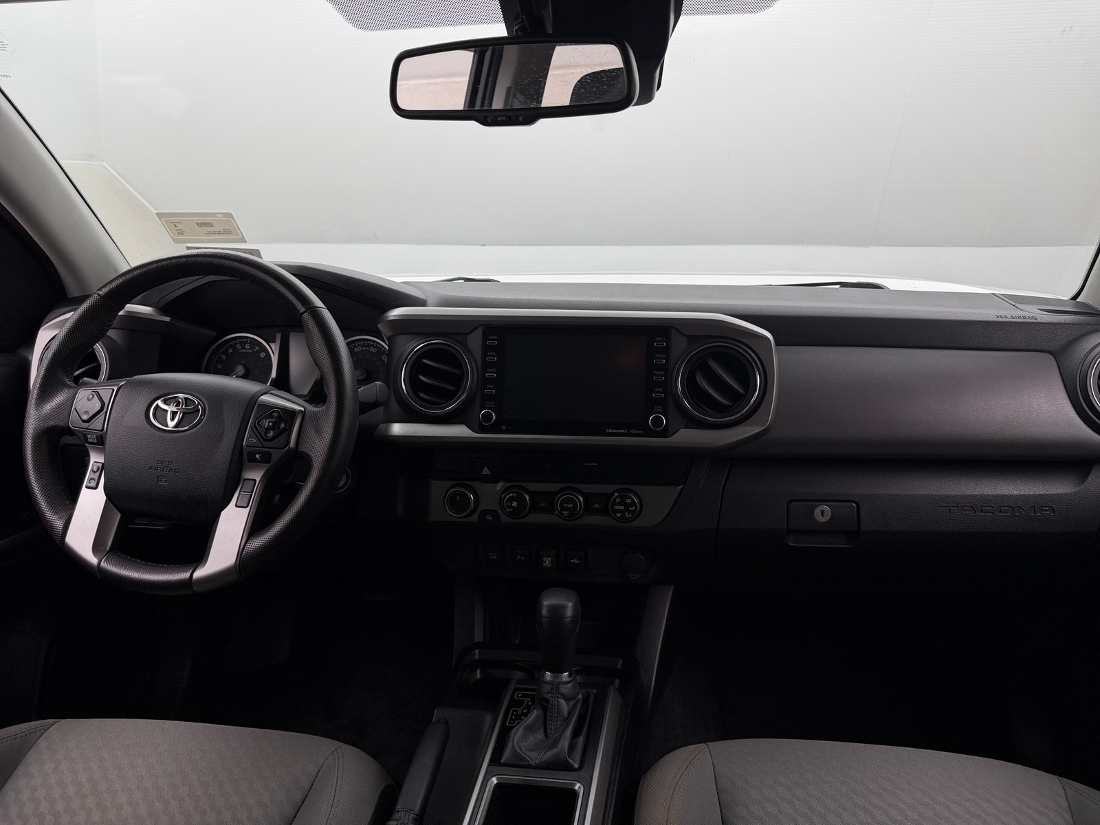 Thumbnail: 2020 Toyota Tacoma - 3