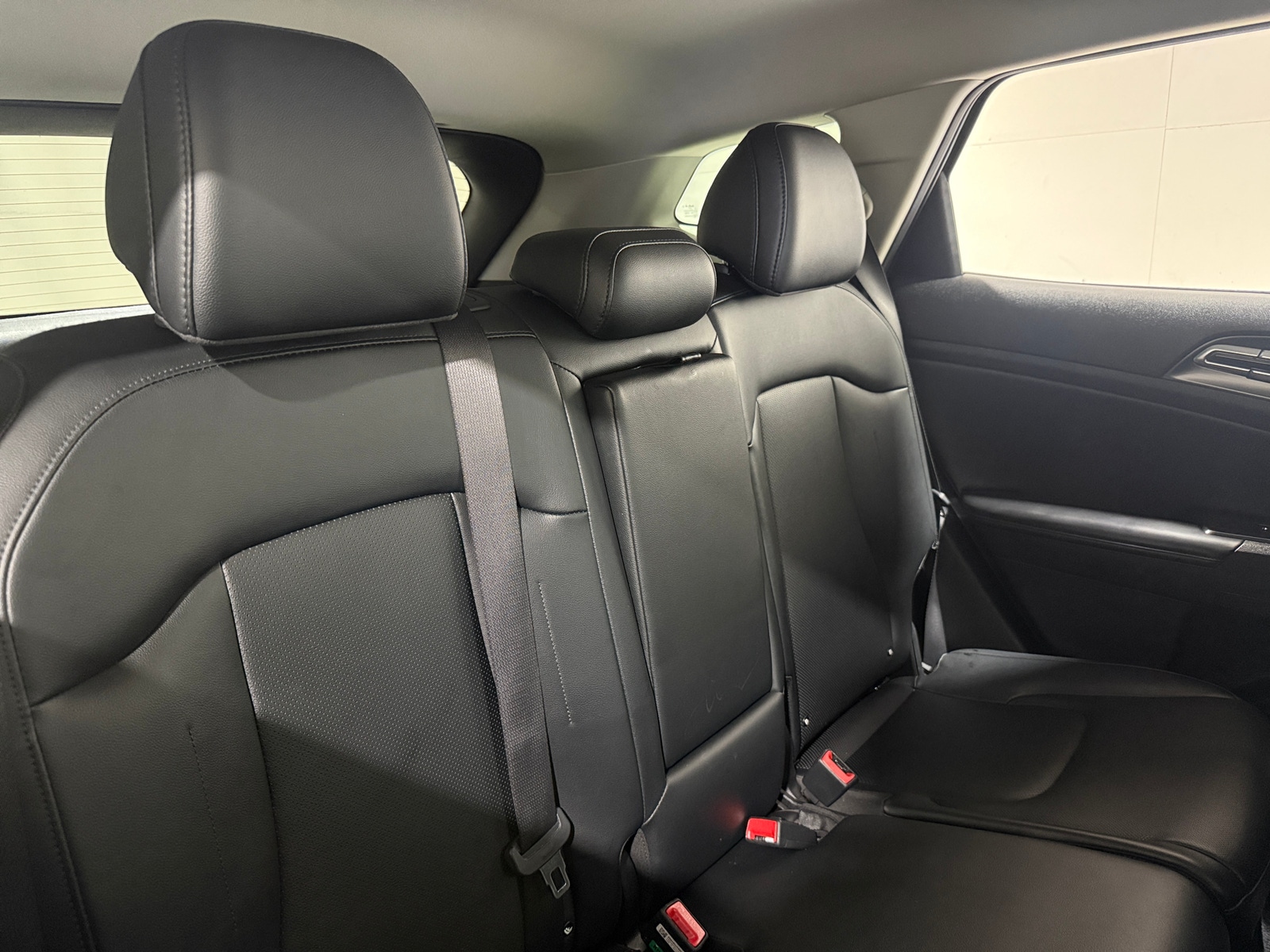Thumbnail: 2024 Kia Sportage - 4