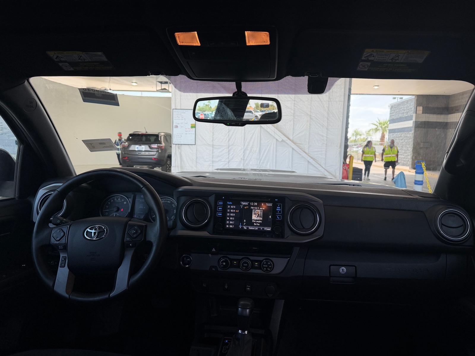 Thumbnail: 2017 Toyota Tacoma - 3