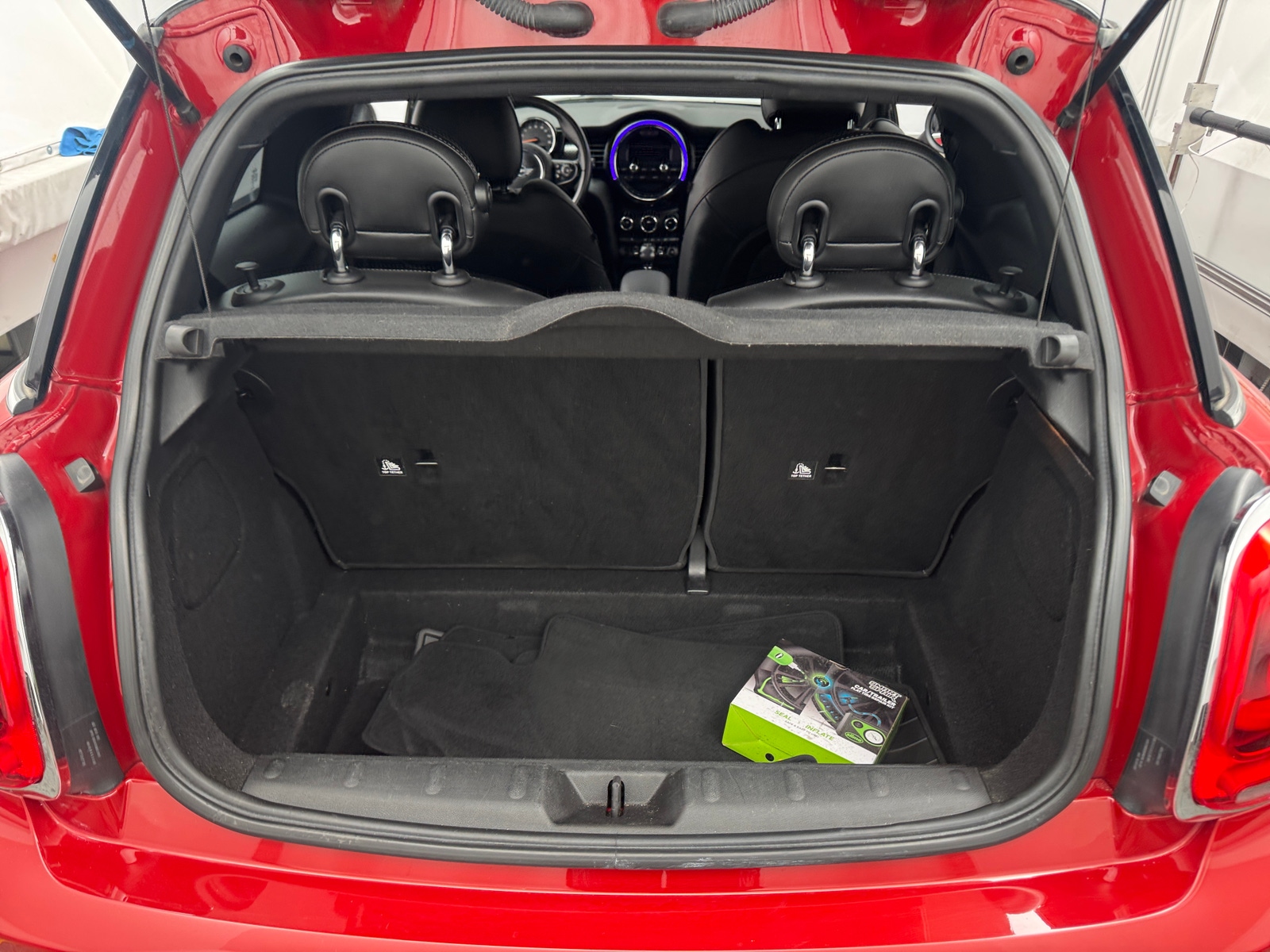 Thumbnail: 2015 MINI Cooper Hardtop - 7