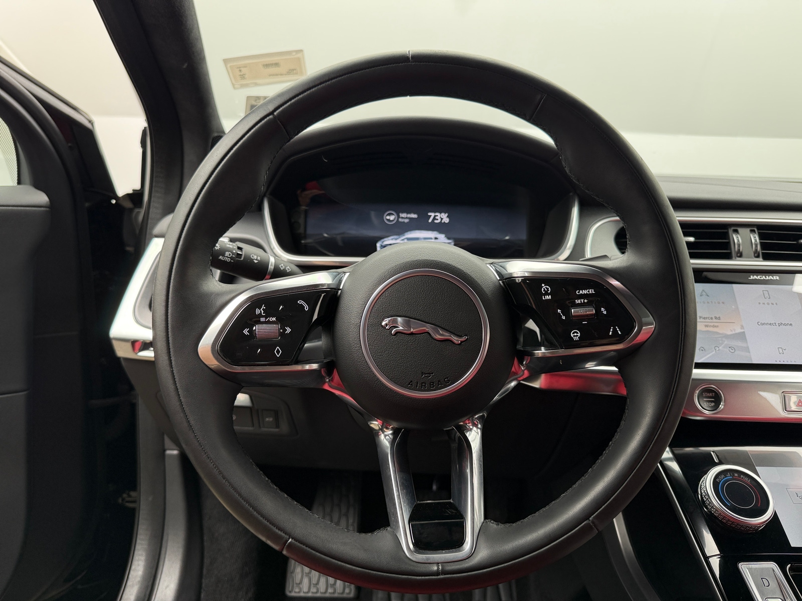 Thumbnail: 2024 Jaguar I-Pace - 4