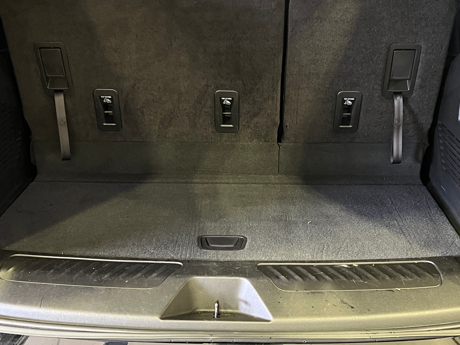 Thumbnail: 2023 Chevrolet Tahoe - 7