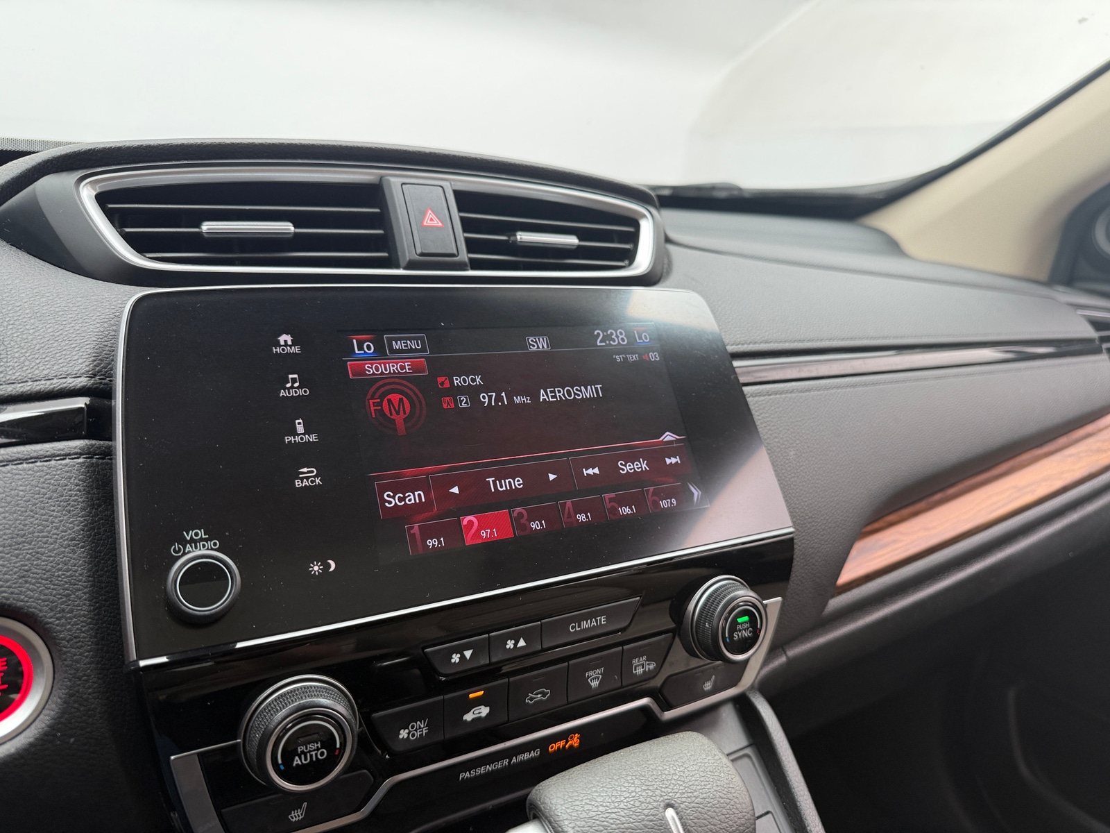 Thumbnail: 2018 Honda CR-V - 4