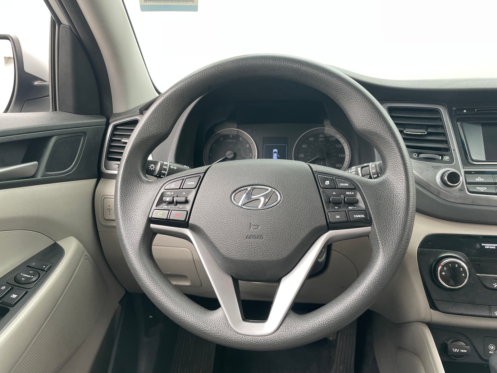 Thumbnail: 2018 Hyundai Tucson - 5